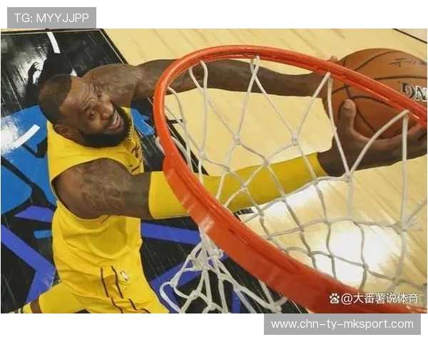 球队更衣室文化曝光，内部纷争浮出水面，球队更衣室是什么意思